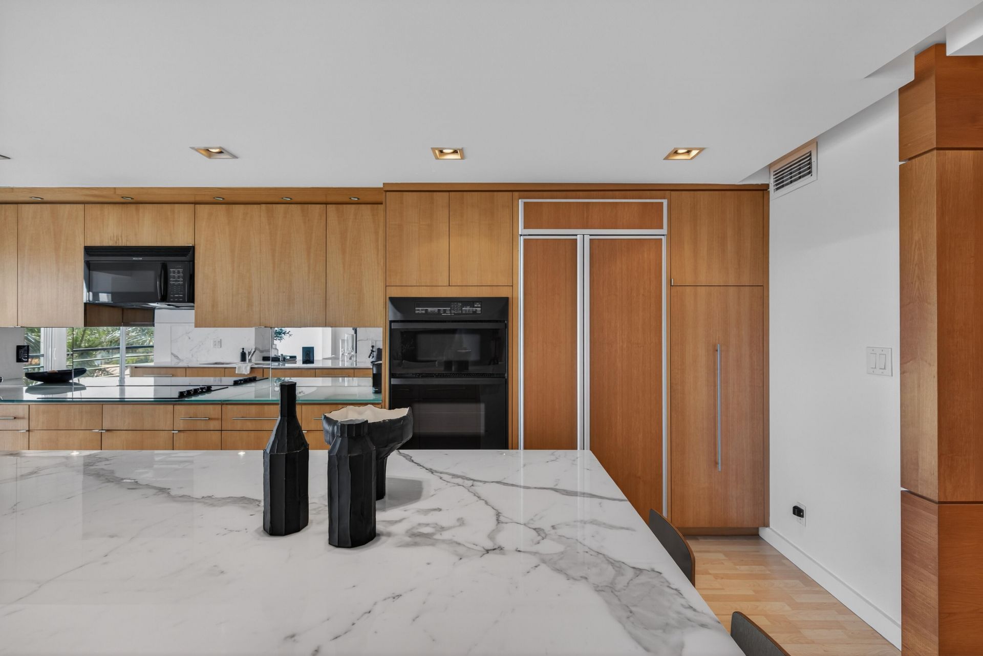 3050 NE 47th Court Ne, Unit 607, Fort Lauderdale, FL 33308 Photo