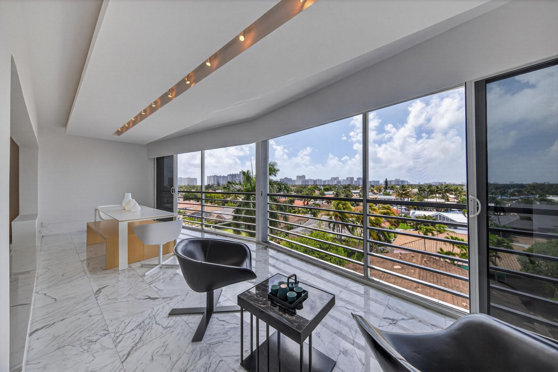 3050 NE 47th Court Ne, Unit 607, Fort Lauderdale, FL 33308 Photo