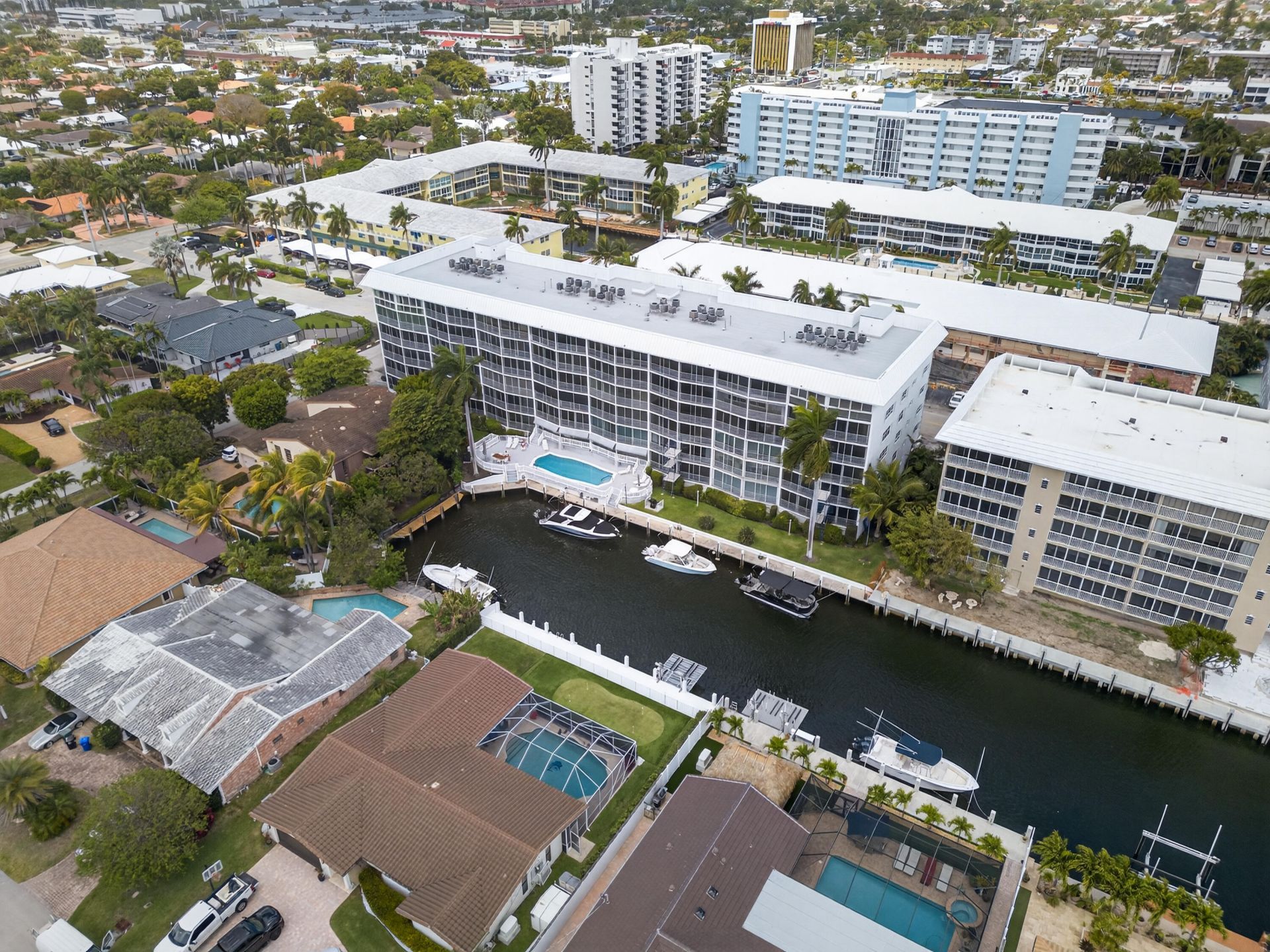 3050 NE 47th Court Ne, Unit 607, Fort Lauderdale, FL 33308 Photo