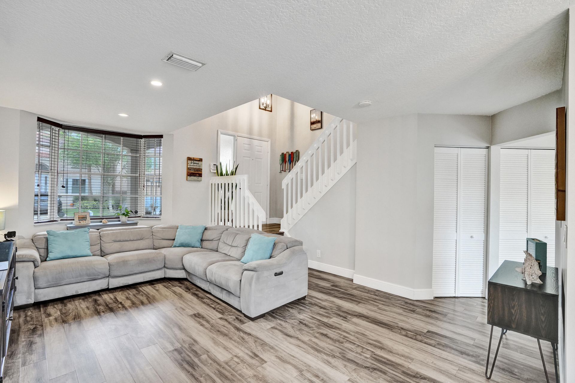 1264 NW 110th Avenue, Plantation, FL 33322 Photo