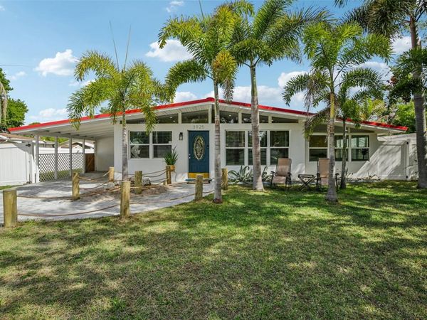 3925 PRADO DRIVE, SARASOTA, FL 34235