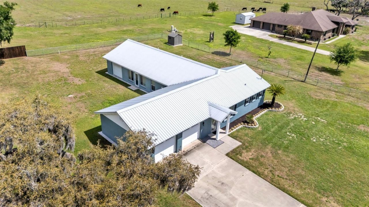 6110 Downing Street, Dover, FL 33527 Photo