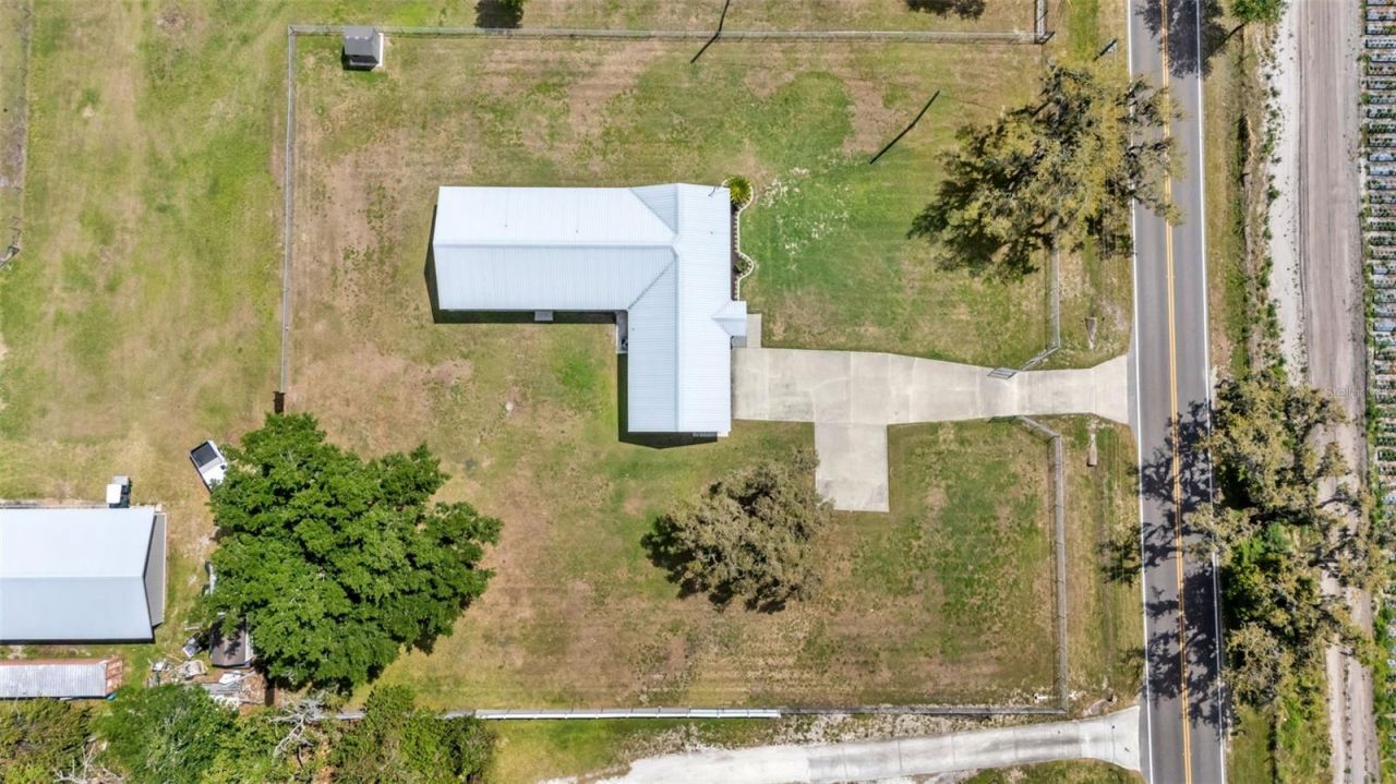 6110 Downing Street, Dover, FL 33527 Photo