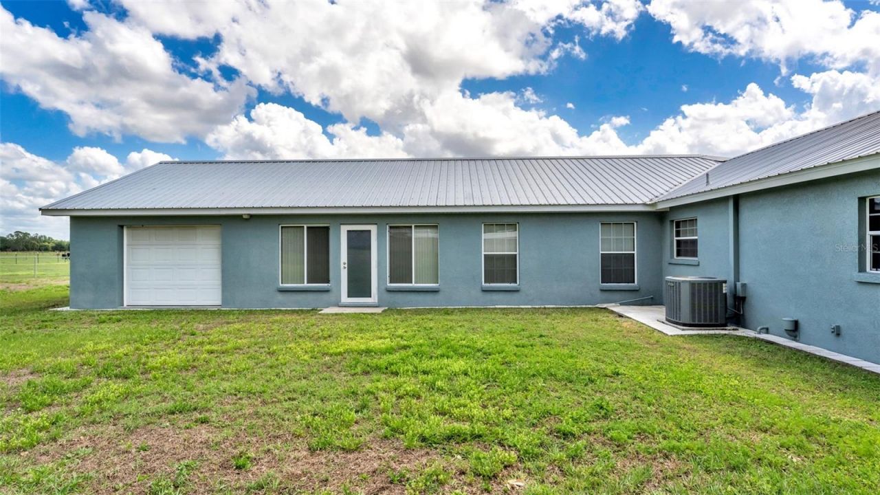 6110 Downing Street, Dover, FL 33527 Photo