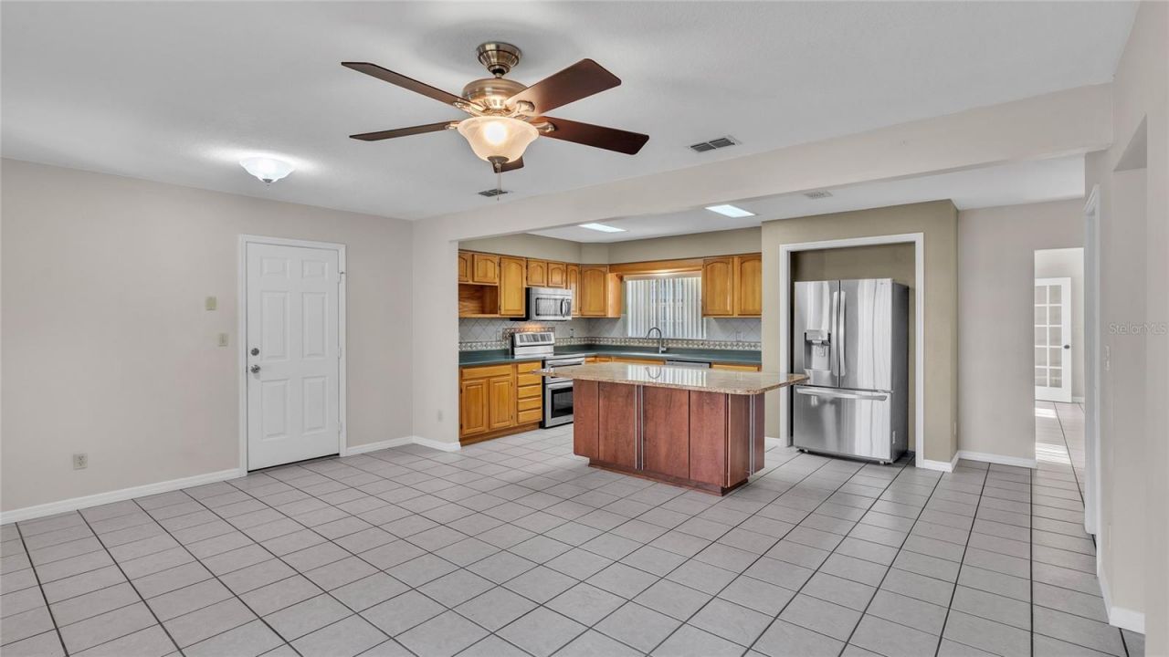 6110 Downing Street, Dover, FL 33527 Photo