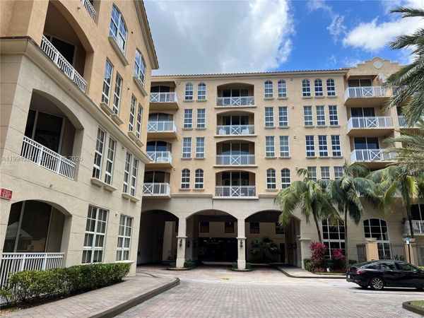 3001 NE 185th St , Unit 122, Aventura, FL 33180