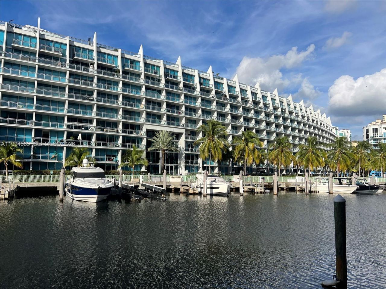 3001 NE 185th St, Unit 122, Aventura, FL 33180 Photo