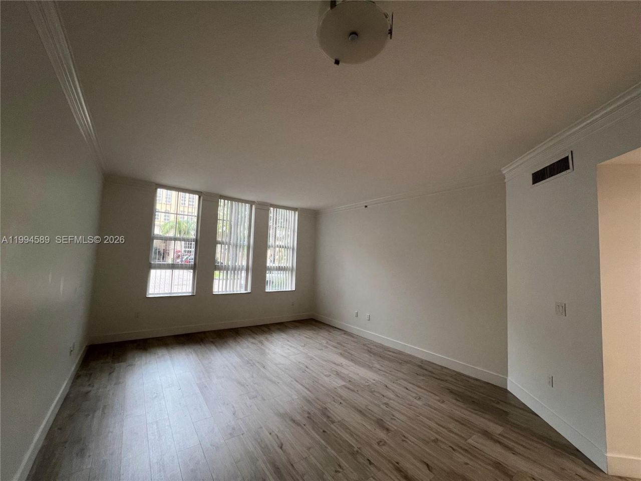 3001 NE 185th St, Unit 122, Aventura, FL 33180 Photo