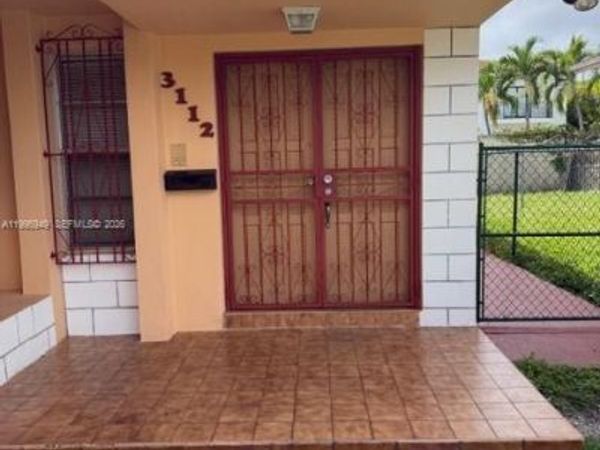 3112 SW 17th St , Unit 3112, Miami, FL 33145