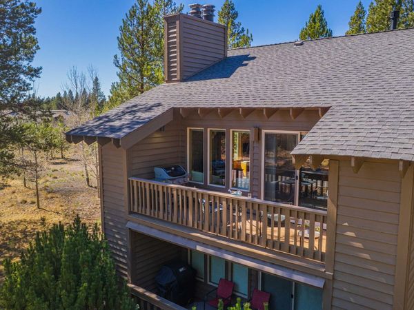 57305 Beaver Ridge Loop, Unit 8, Sunriver, OR 97707