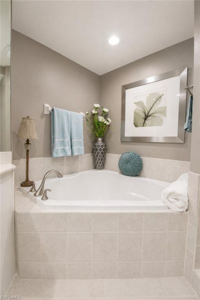 2080 W 1st St, Unit 304, Fort Myers, FL 33901 Photo