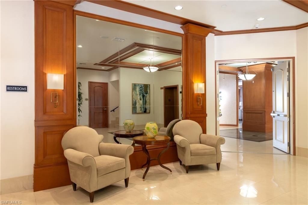 2080 W 1st St, Unit 304, Fort Myers, FL 33901 Photo