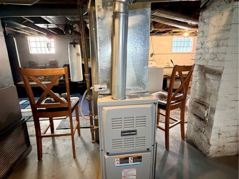 3235 Berea Road , Cleveland, OH 44111 Photo 21