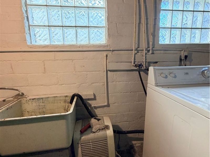 3235 Berea Road , Cleveland, OH 44111 Photo 30