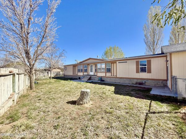 111 McCoy Lane, Battle Mountain, NV 89820