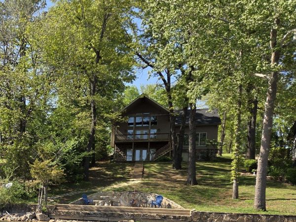 8 Winnebago Trace, Cherokee Village, AR 72529