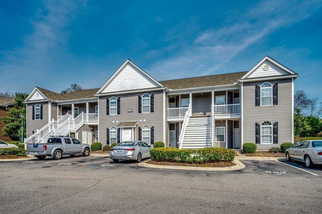 999 Algonquin Dr. Photo 23