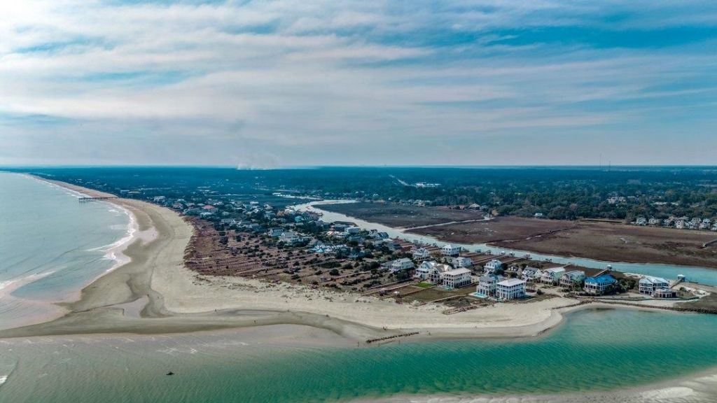 999 Algonquin Dr. Photo 33