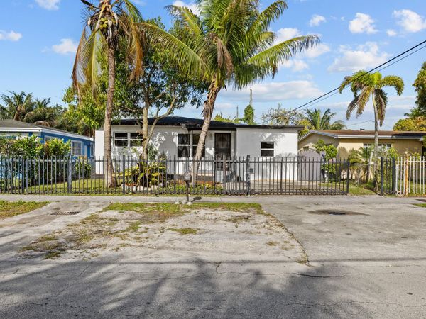 11610 NW 11th Avenue, Miami, FL 33168