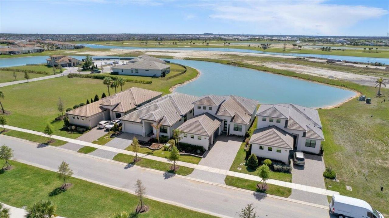 12318 SW Fortezza Way, Port Saint Lucie, FL 34987 Photo