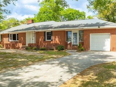 211 E Richland St. , Kershaw, SC 29067