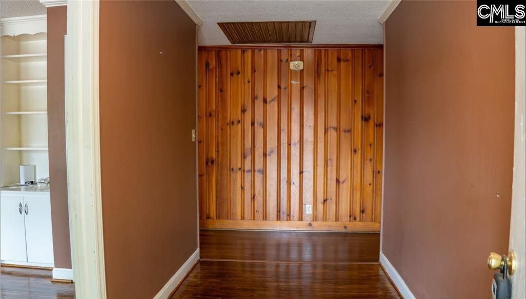 211 E Richland St. Photo 4