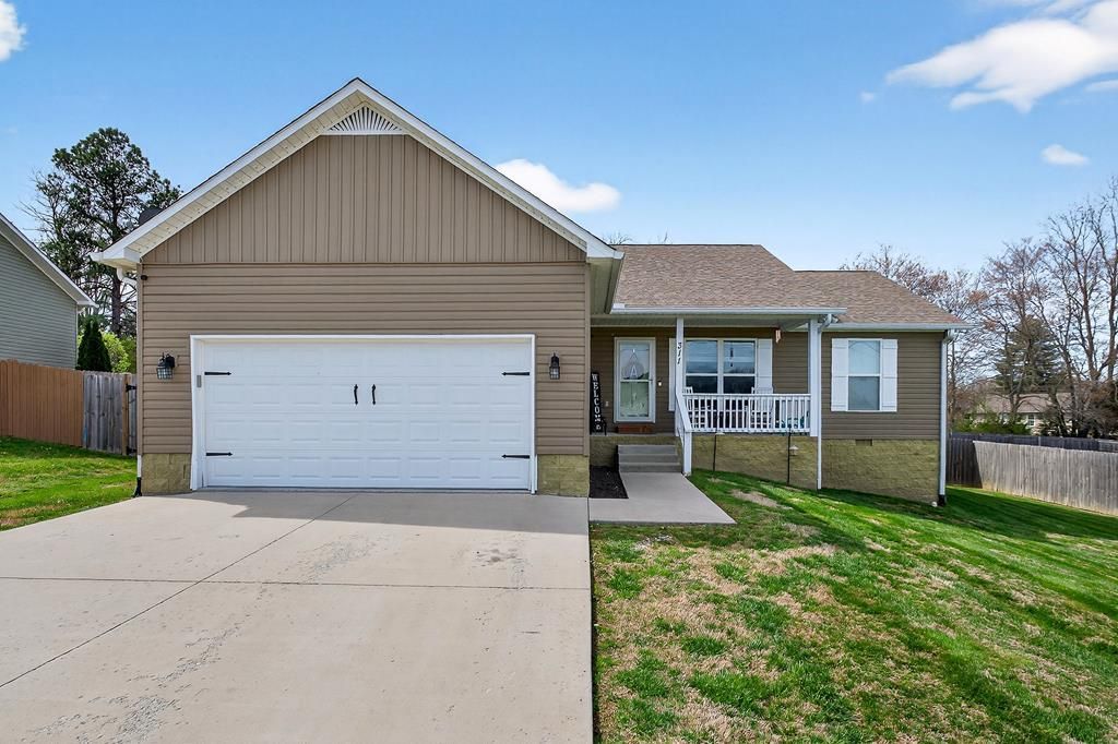 311 Valley Pointe Dr, Baxter, TN 38544 Main Photo