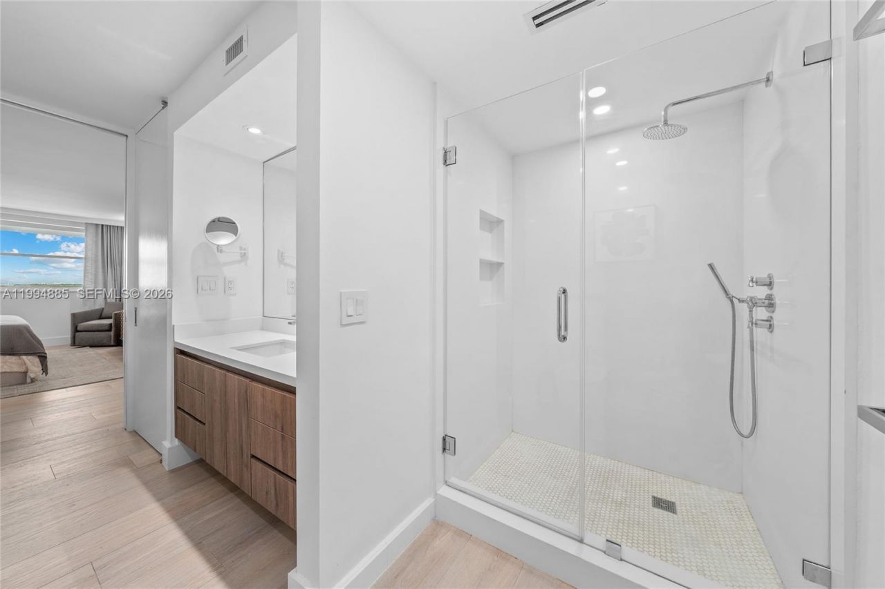 177 Ocean Lane Dr, Unit 812, Key Biscayne, FL 33149 Photo