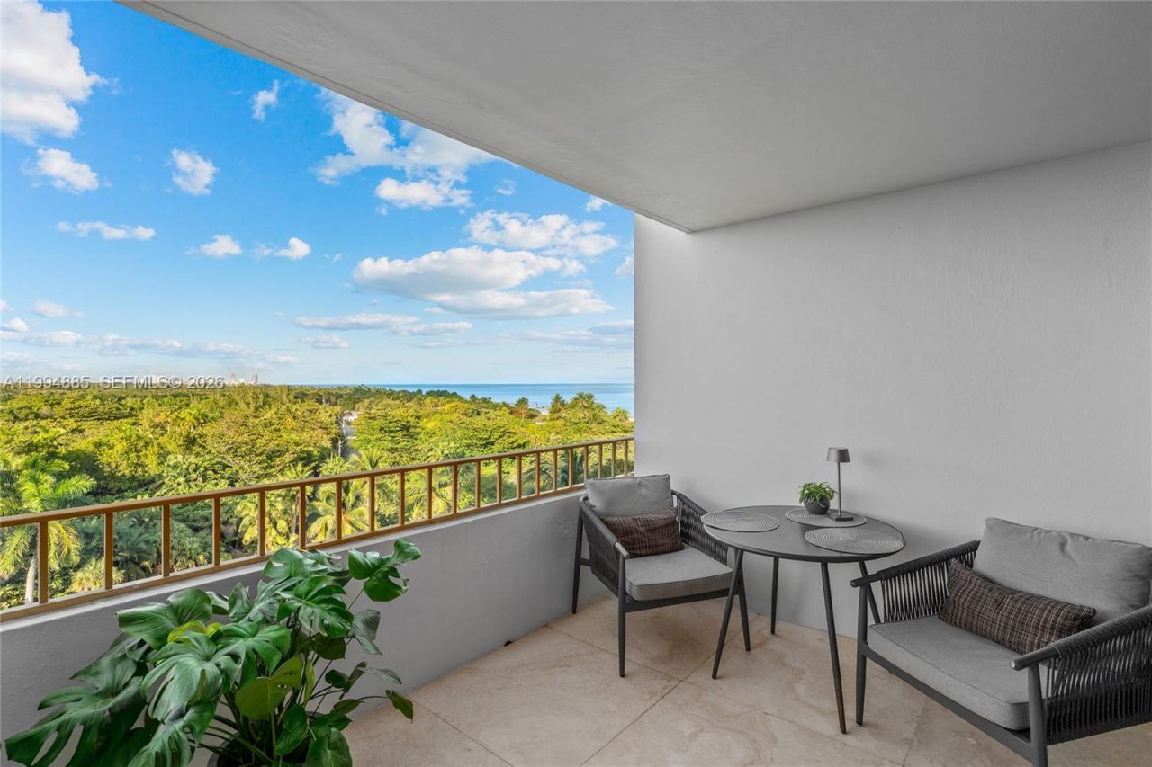 177 Ocean Lane Dr, Unit 812, Key Biscayne, FL 33149 Photo
