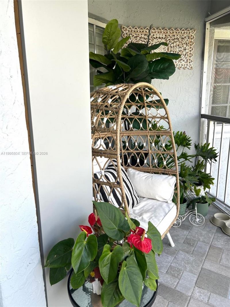 15645 SW 74th Cir Dr, Unit 4-5, Miami, FL 33193 Photo