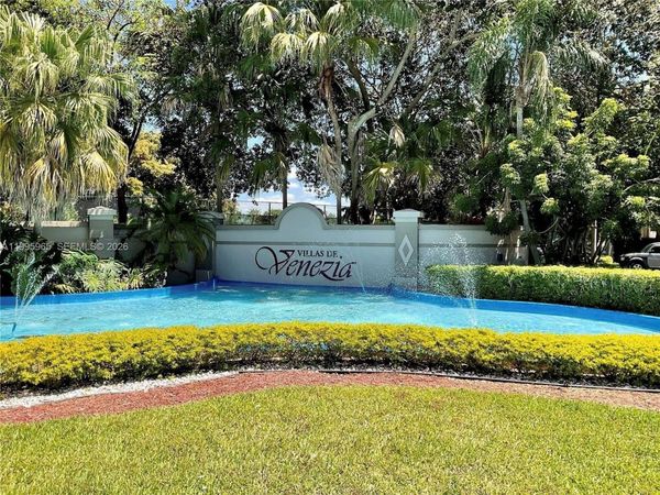 9998 NOB HILL PL, Unit 9998, Sunrise, FL 33351