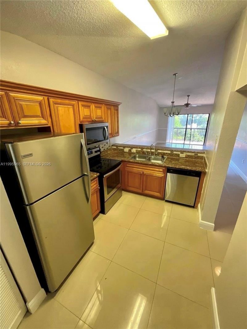 9998 Nob Hill Pl, Unit 9998, Sunrise, FL 33351 Photo