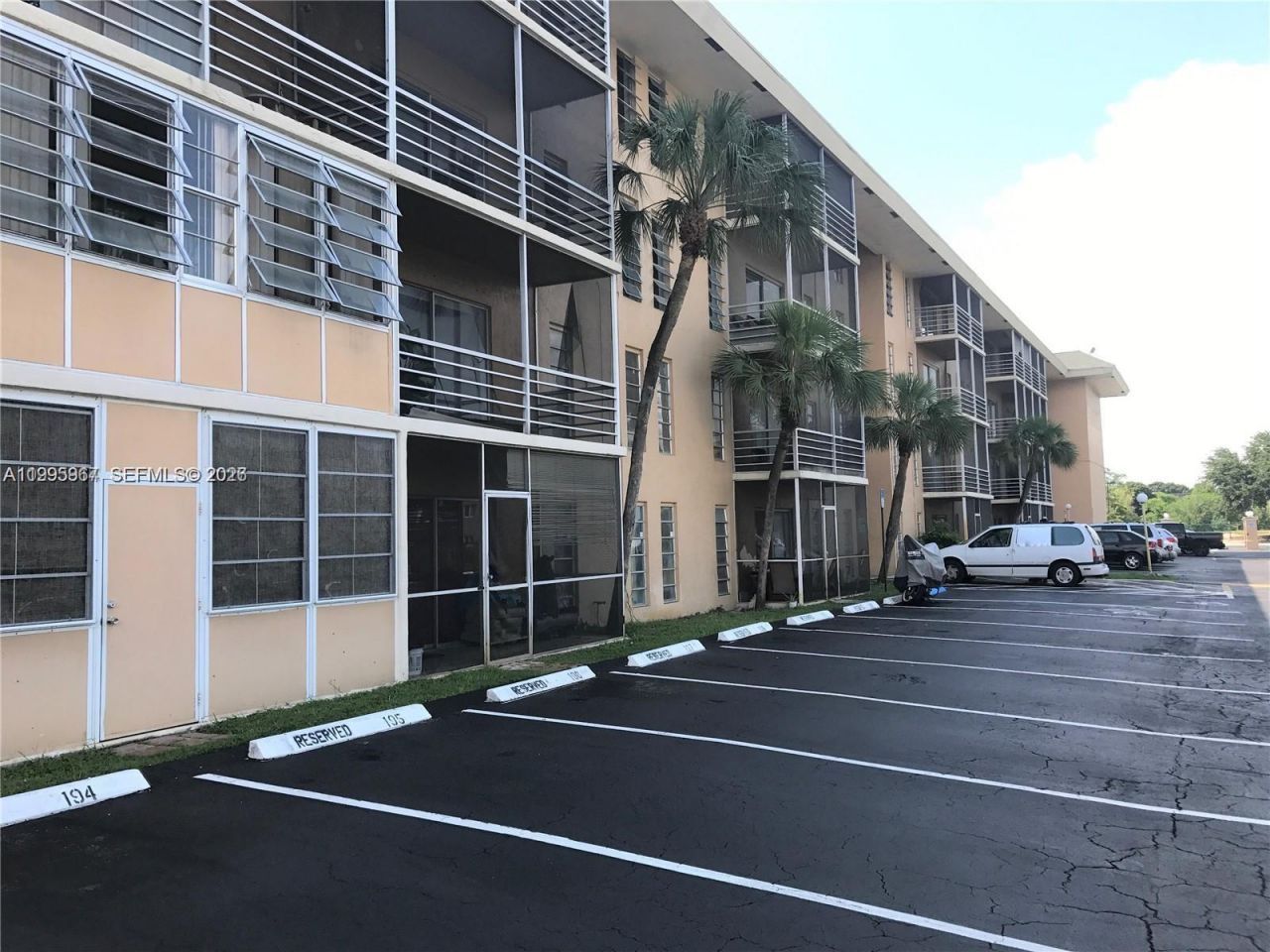4848 NW 24th Ct , Unit 325, Lauderdale Lakes, FL 33313 Photo