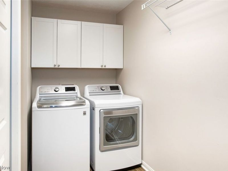 2052 Glenmont Drive , Brunswick, OH 44212 Photo 28