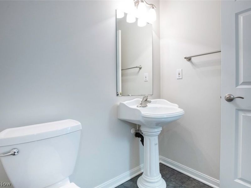 2052 Glenmont Drive , Brunswick, OH 44212 Photo 34