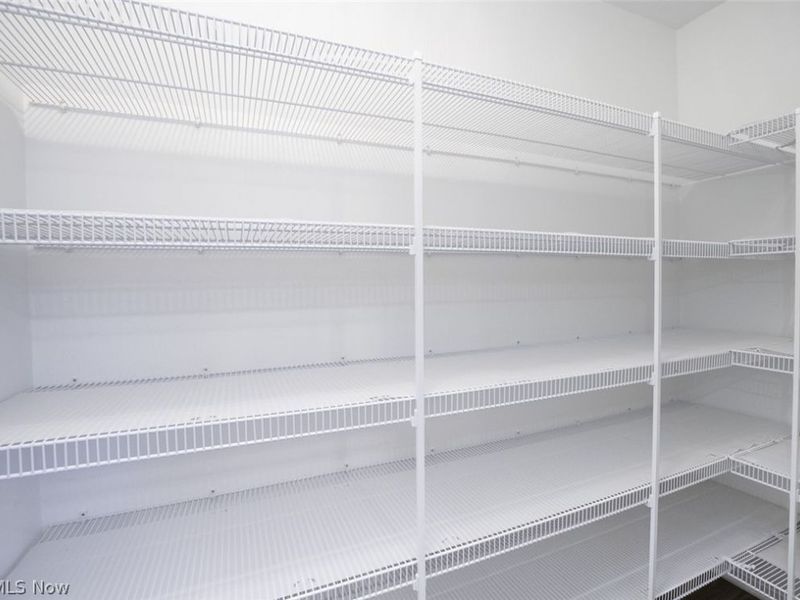 2052 Glenmont Drive , Brunswick, OH 44212 Photo 9