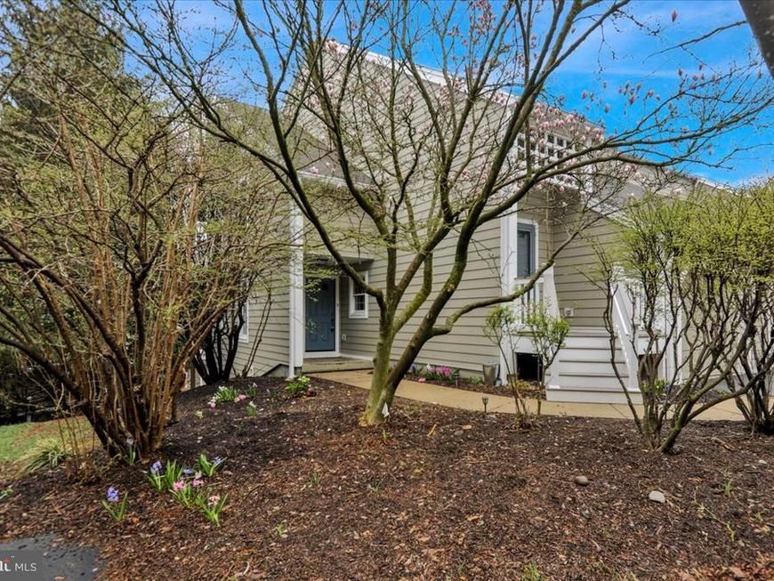 2028 Meadow Glen, Wyomissing, PA 19610 Main Photo