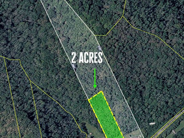 1675 Indian Creek Rd, Whitleyville, TN 38588