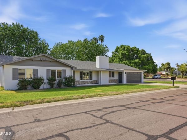 8162 N 1ST Avenue, Phoenix, AZ 85021