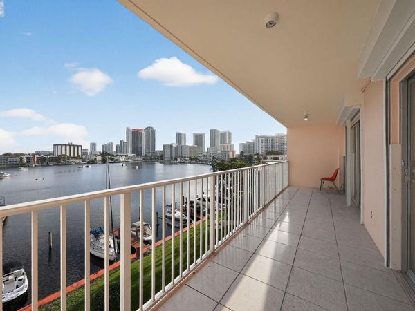 400 Golden Isles Drive, Unit 37, Hallandale Beach, FL 33009