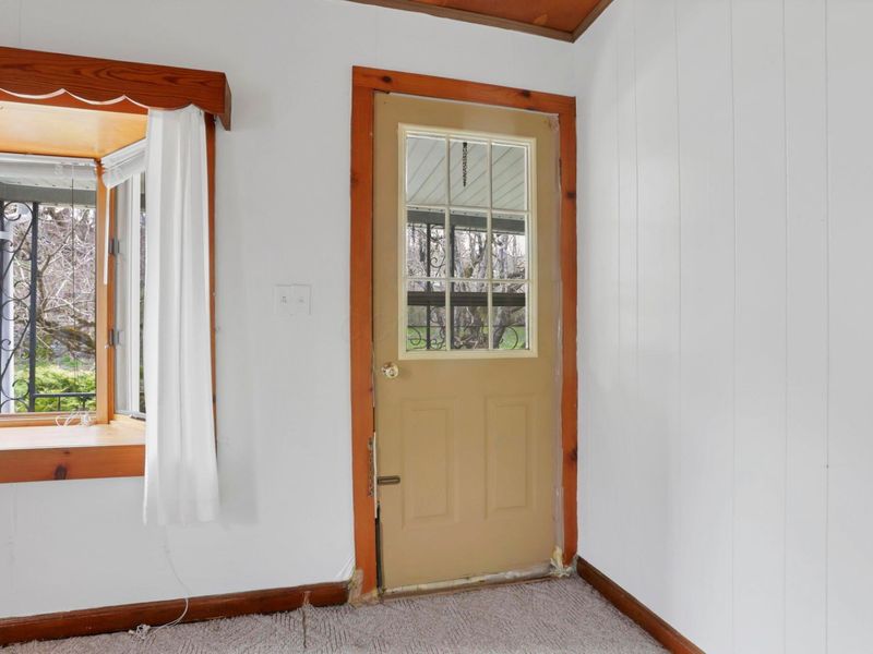 140 S Valley Street, Corning, OH 43730 Photo 12