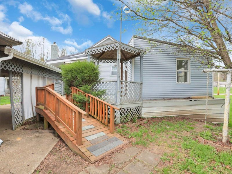 140 S Valley Street, Corning, OH 43730 Photo 62