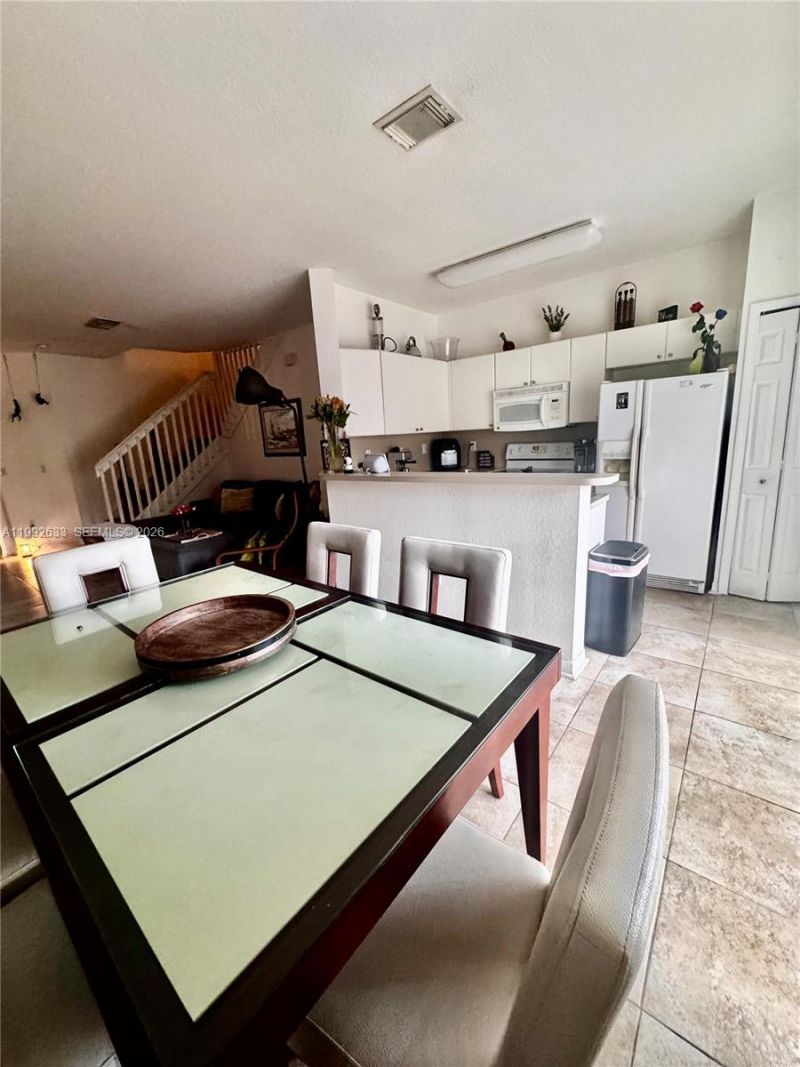 10723 NW 85th Ter, Unit 2-38, Doral, FL 33178 Photo