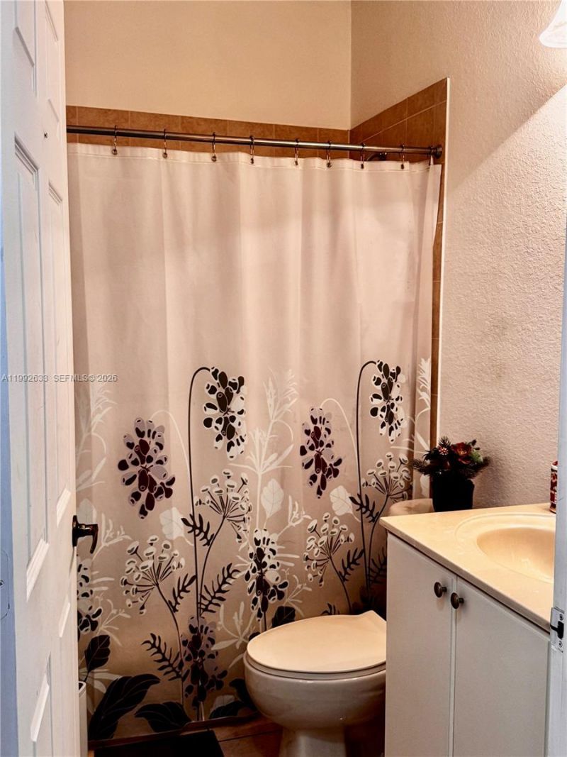 10723 NW 85th Ter, Unit 2-38, Doral, FL 33178 Photo