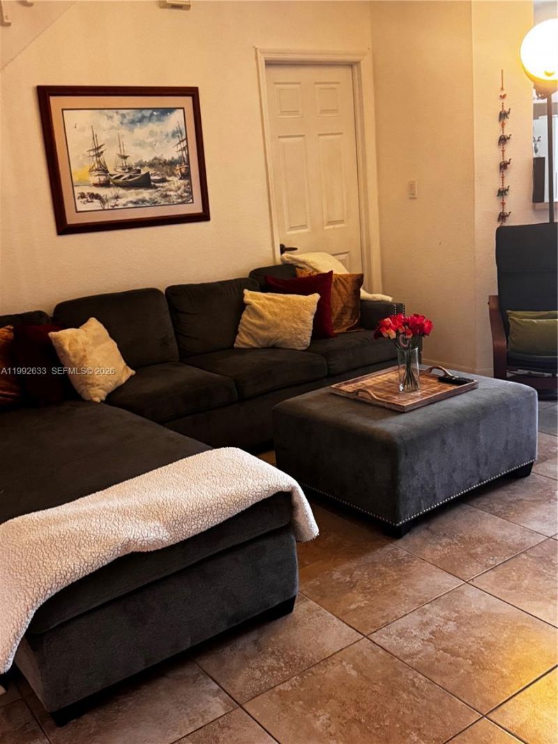 10723 NW 85th Ter, Unit 2-38, Doral, FL 33178 Photo