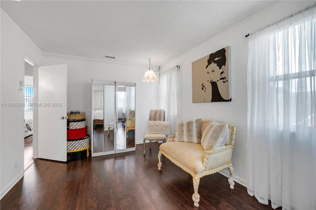 9800 Glacier Dr, Miramar, FL 33025 Photo