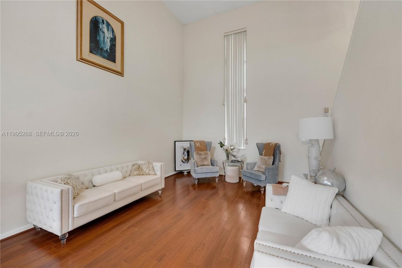 9800 Glacier Dr, Miramar, FL 33025 Photo