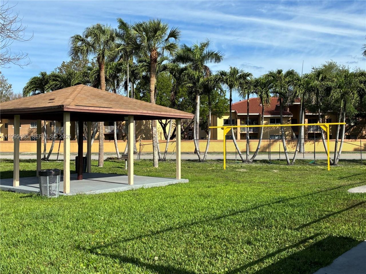 6858 NW 173rd Dr, Unit 305, Hialeah, FL 33015 Photo