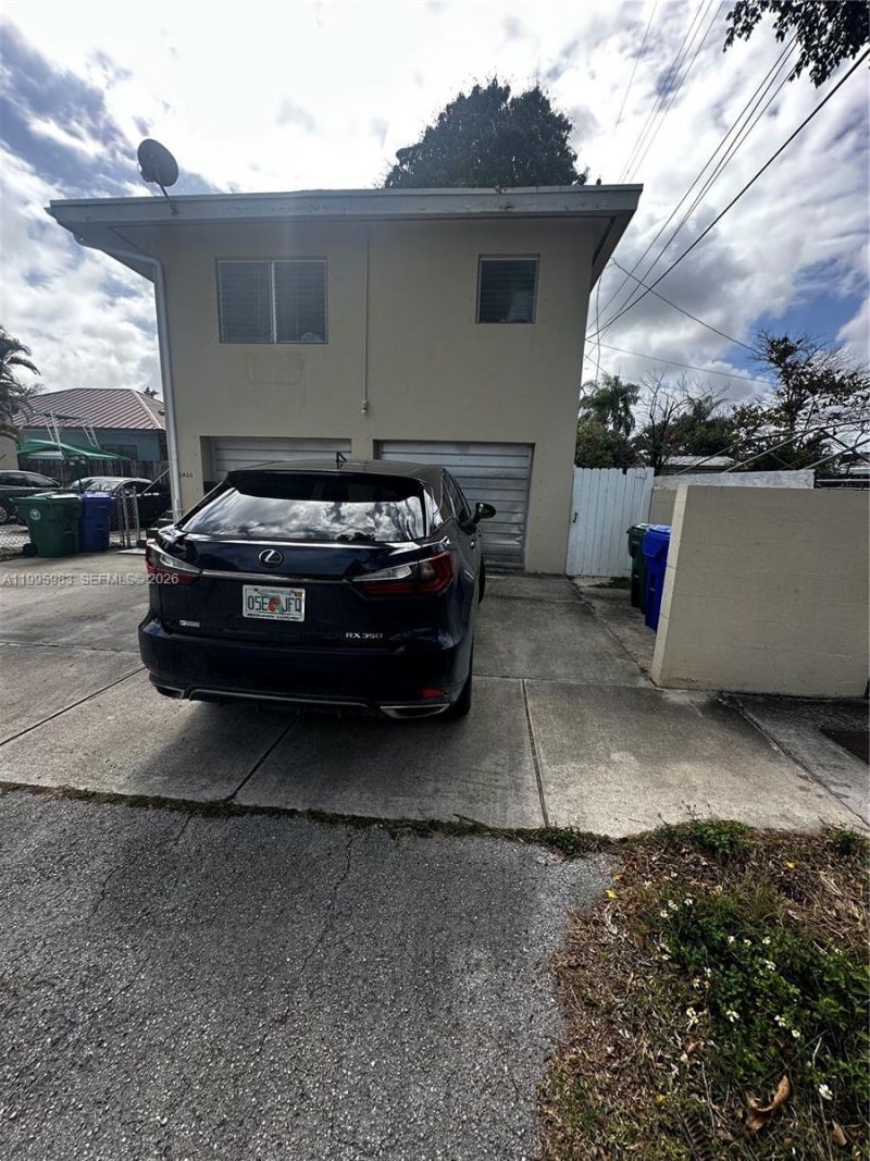 2420 SW 34 Ave, Unit A, Miami, FL 33145 Photo