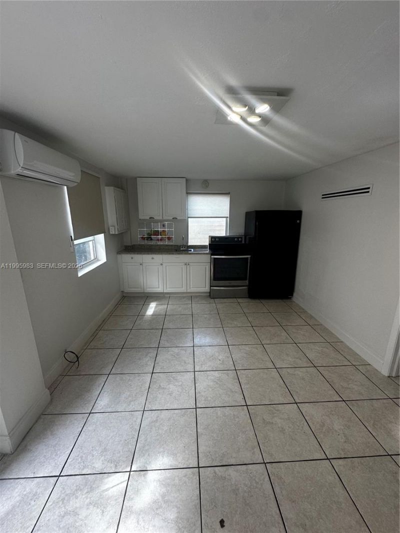 2420 SW 34 Ave, Unit A, Miami, FL 33145 Photo